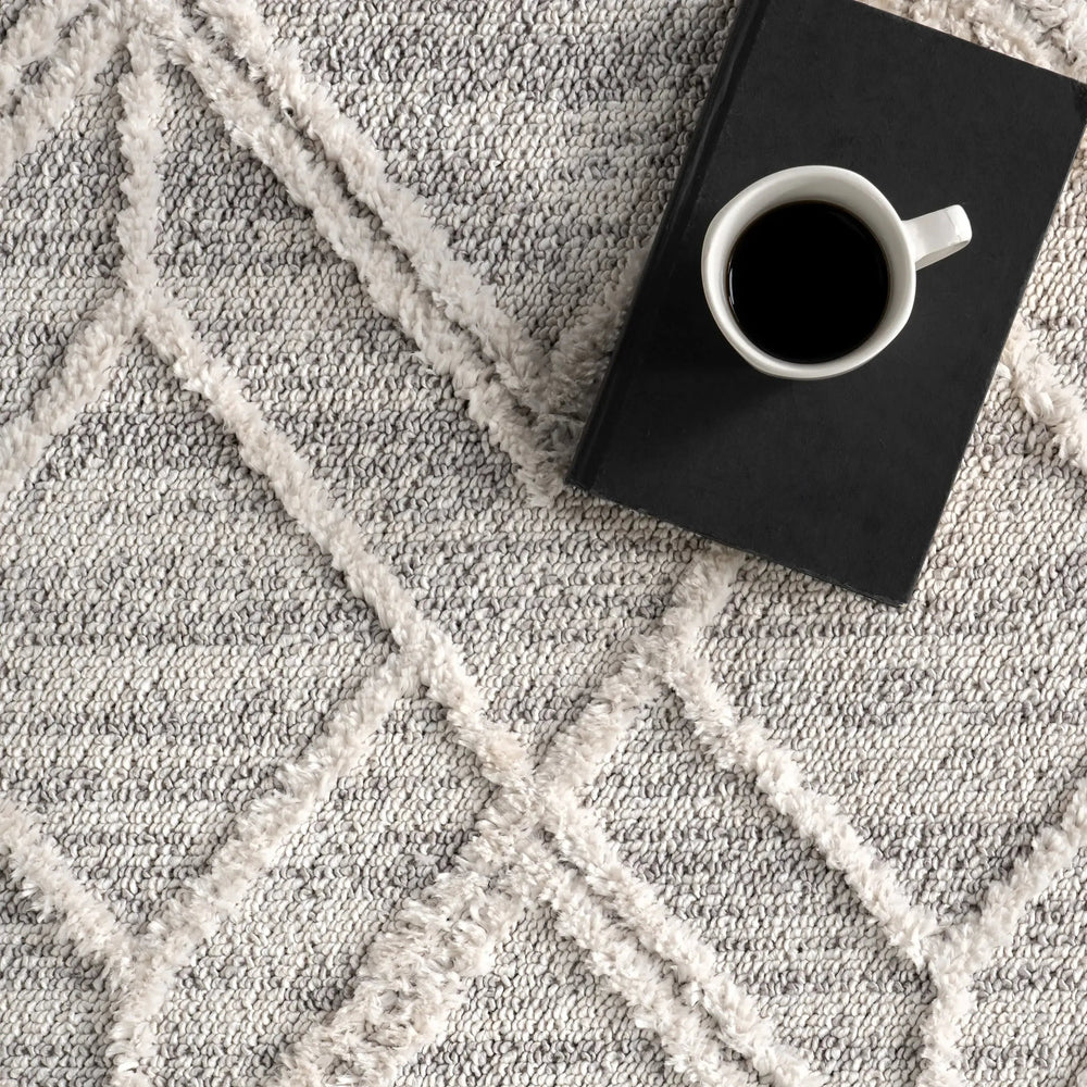 Shaggy Lattice Tassel Rug - From Where Finds - 
