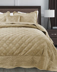 Supersoft Bedspread Set in Taupe - From Where - 
