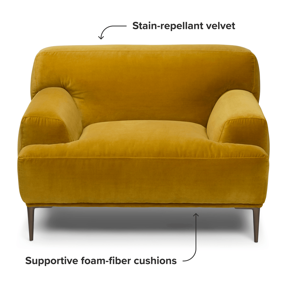 Velvet Lounge Chair in Plush Yarrow Gold - From Where - 