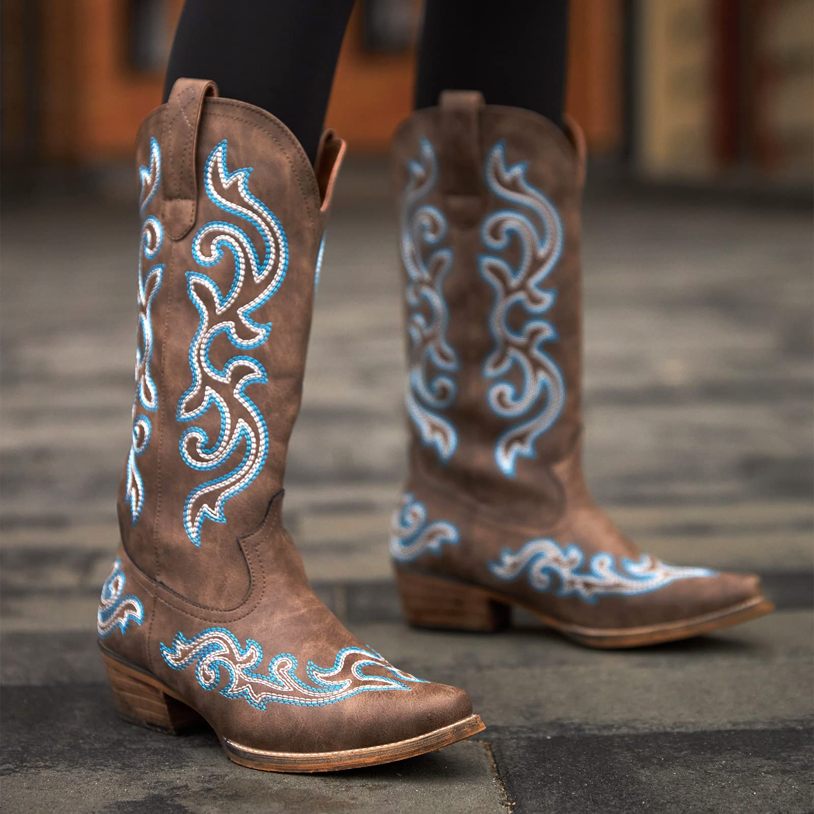 Western Cowgirl Boots with Chunky Heel Size 6 - From Where - 