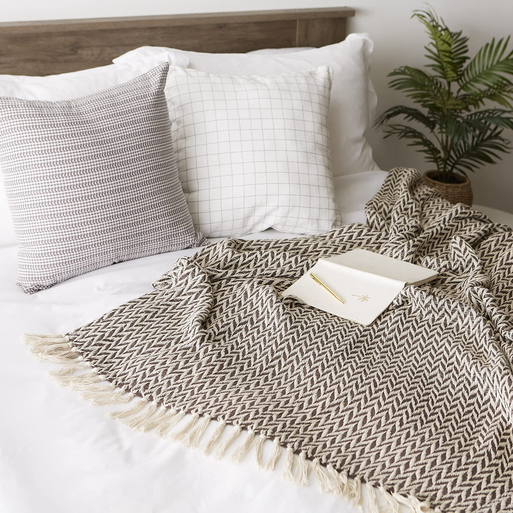Zig Zag Throw Blanket Woven Cotton - From Where - 